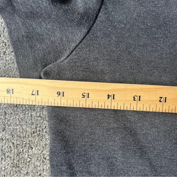 J. Crew Gray Structured Peplum Short Sleeve Top Size XS - Picture 7 of 7